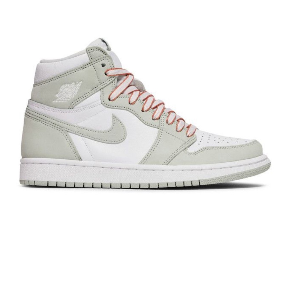 Nike Seafoam Jordan 1s